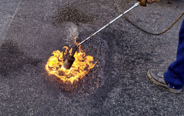 Medlyn flat roofing repairs